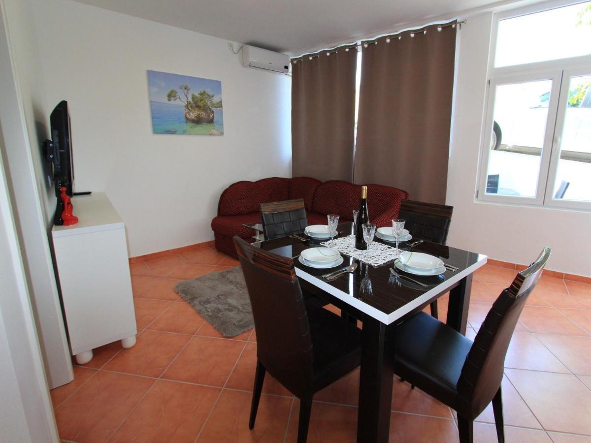 Apartments Nero Novi Vinodolski Ngoại thất bức ảnh
