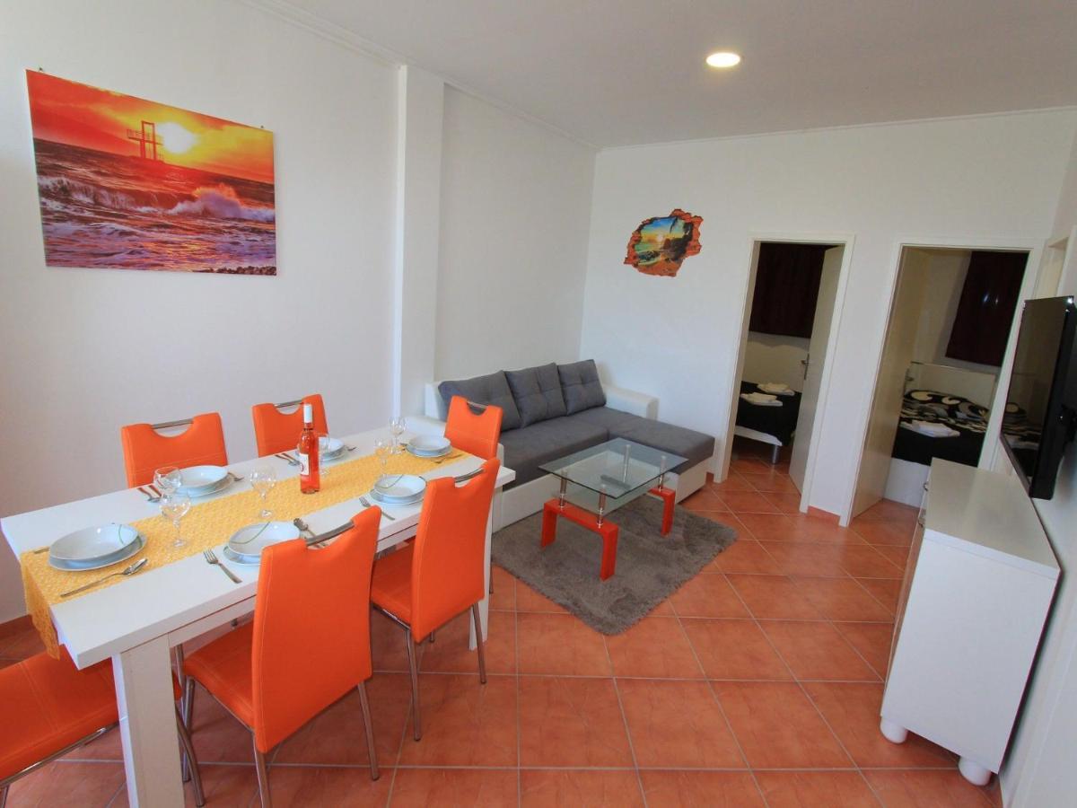 Apartments Nero Novi Vinodolski Ngoại thất bức ảnh