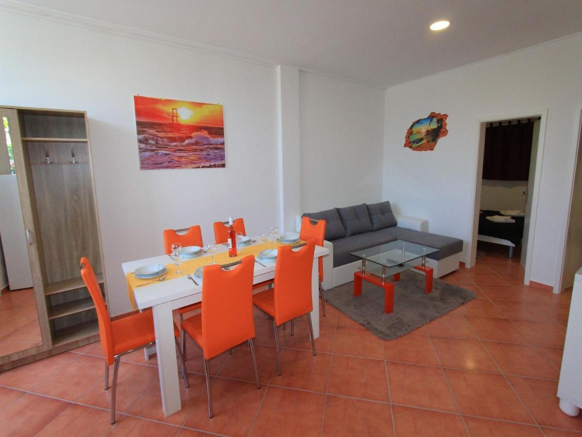 Apartments Nero Novi Vinodolski Ngoại thất bức ảnh