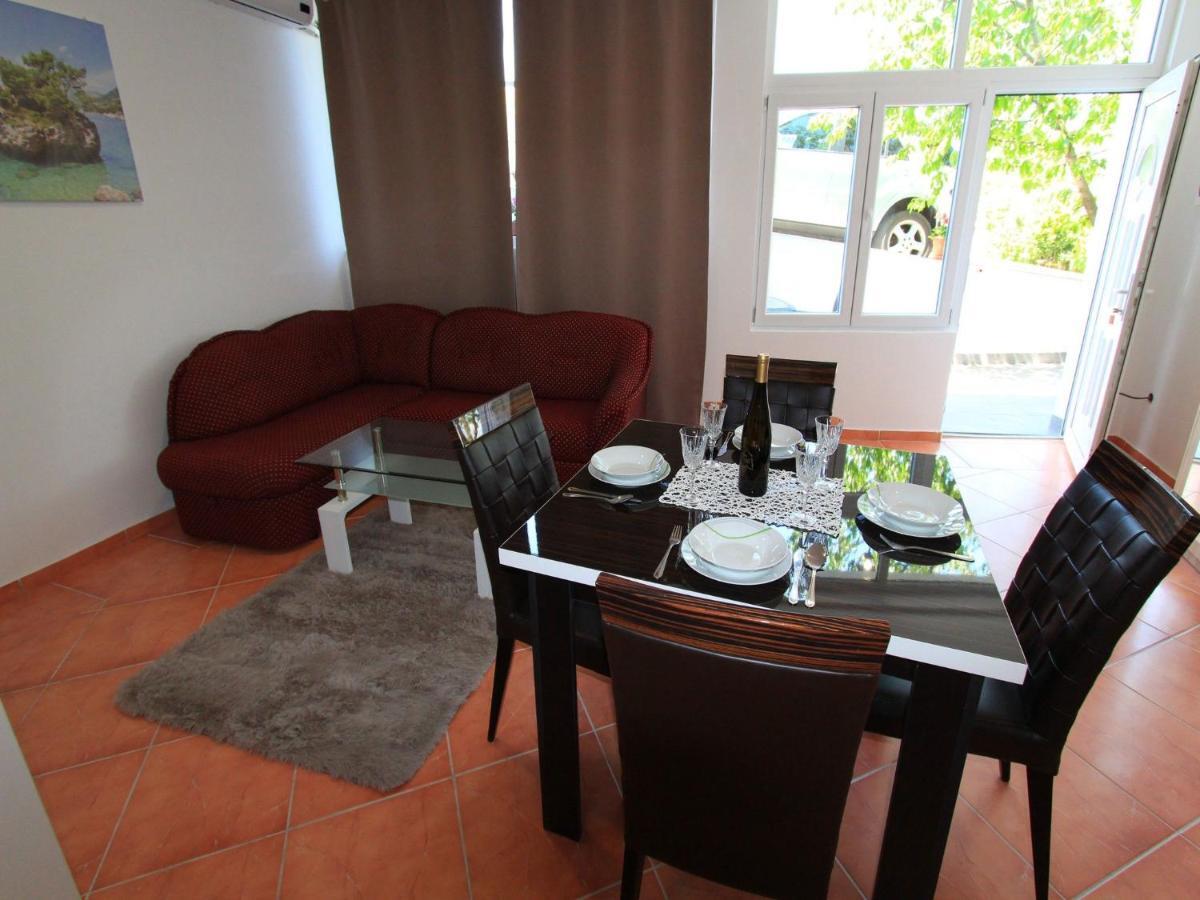 Apartments Nero Novi Vinodolski Ngoại thất bức ảnh